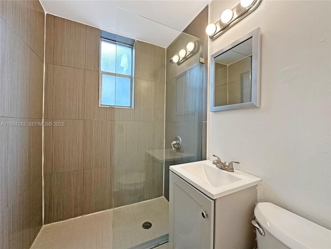 Building Photo - 900 Jefferson Ave