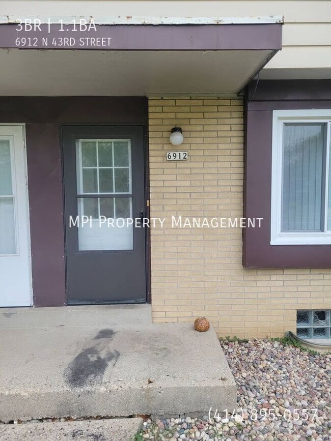 Primary Photo - 6912 N 43rd St
