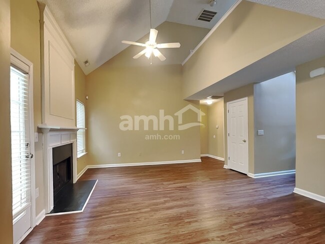 Building Photo - 182 Bonnie Woods Dr