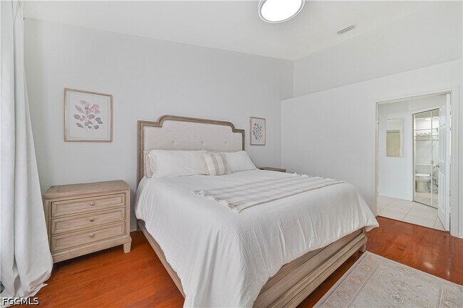 Building Photo - 22741 Sandy Bay Dr