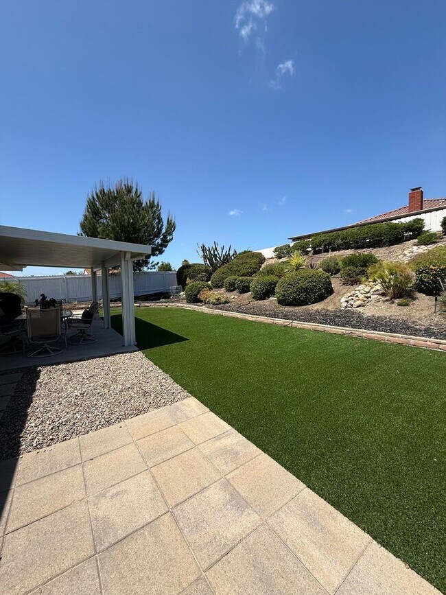 Building Photo - Gorgeous Remodeled 2Br/2Ba house W/2 Car attached  Garage in Oaks North