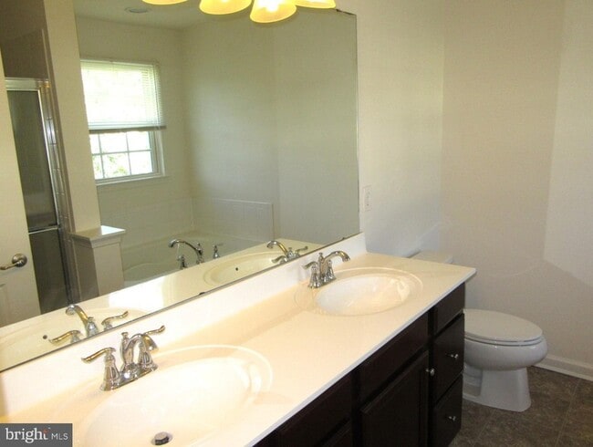 Building Photo - 1273 Madison Ln