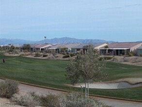 Building Photo - 5196 Alfingo St