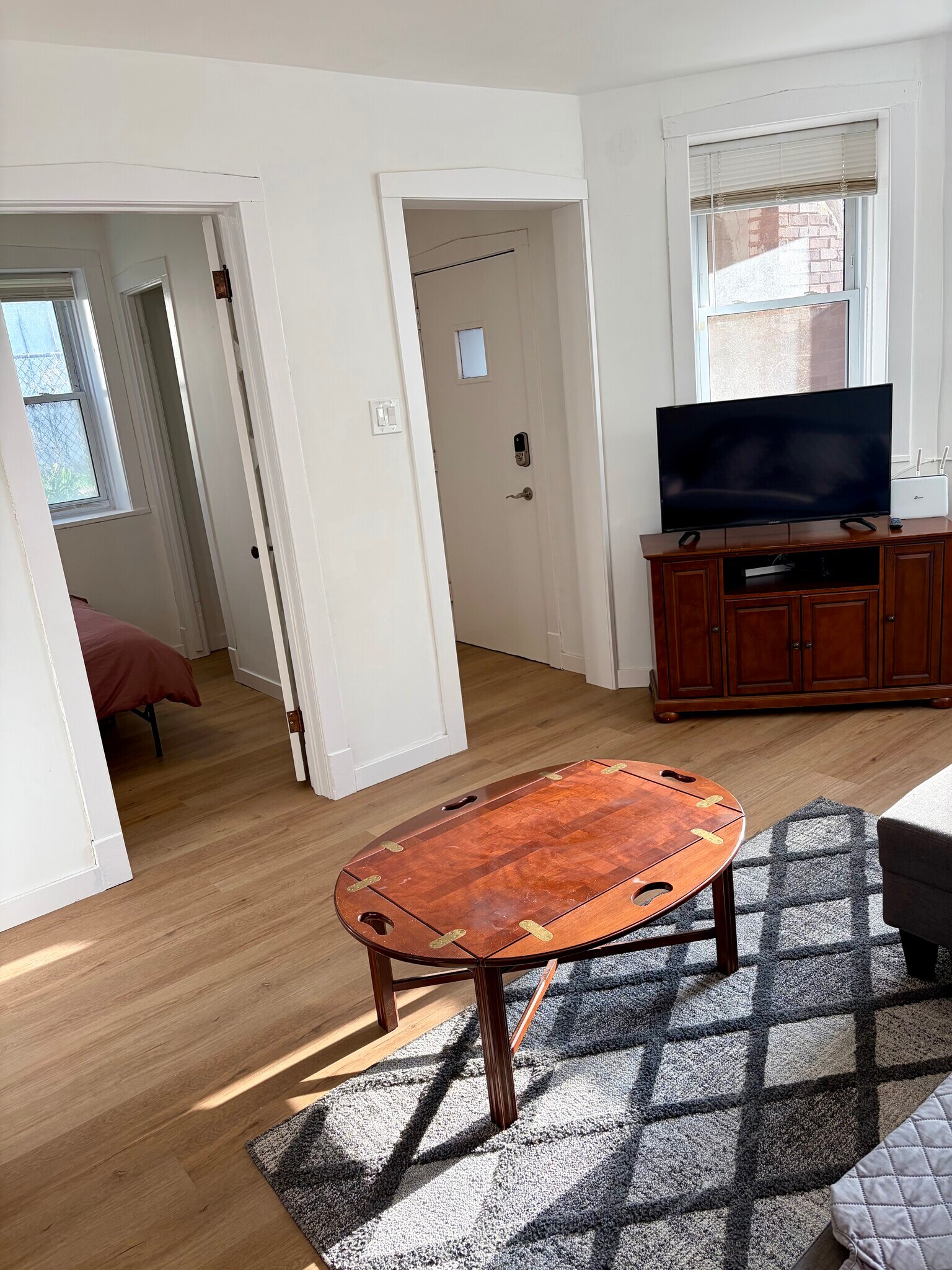 Building Photo - 2138 N Keeler Ave