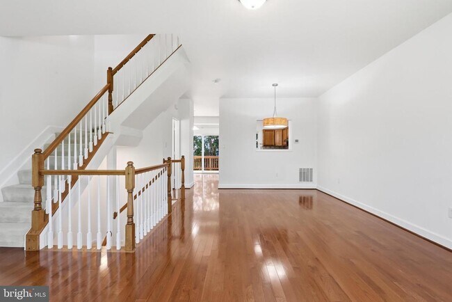 Building Photo - 14214 Beddingfield Way