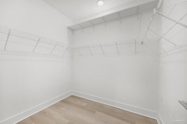 Building Photo - 17 N L St