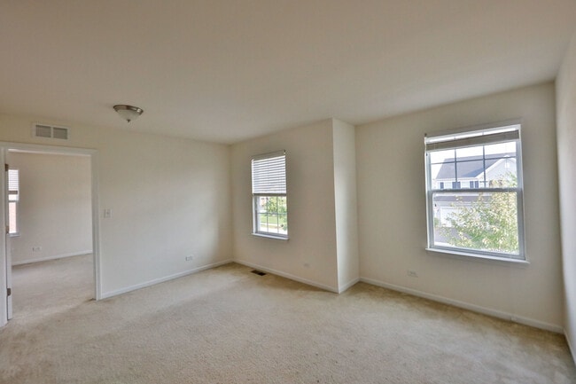 Building Photo - 2564 Retreat Cir