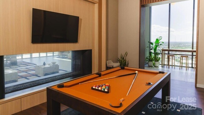 Building Photo - 2161 Hawkins St