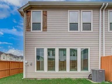 Building Photo - 5502 Amber Brook Ln