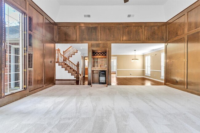 Building Photo - 1127 Barkston Dr