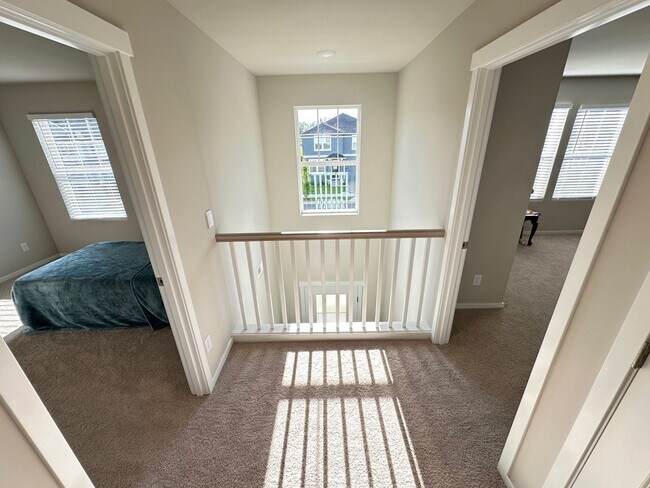 Building Photo - RENTAL! Spacious 6-Bedroom Home Near JBLM – Built in 2025