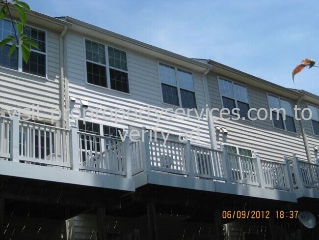 Building Photo - Price Correction! Luxury Townhome In The Villages Of Urbana