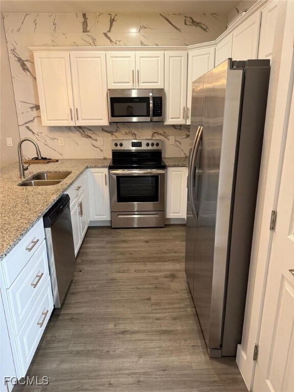 Building Photo - 4644 25th St SW