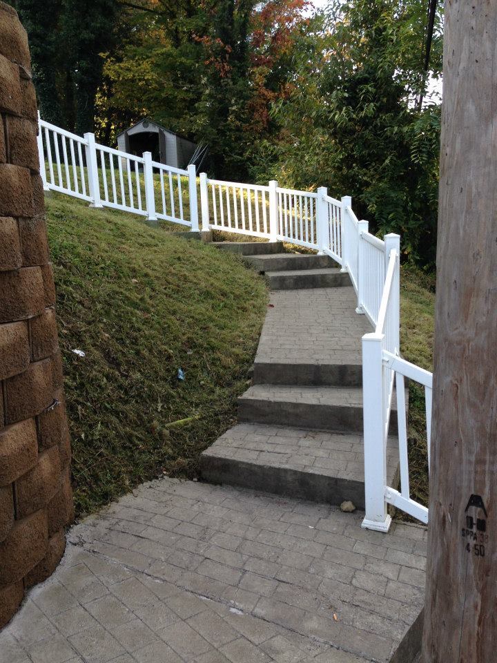 Steps from College Avenue - 834 College Ave