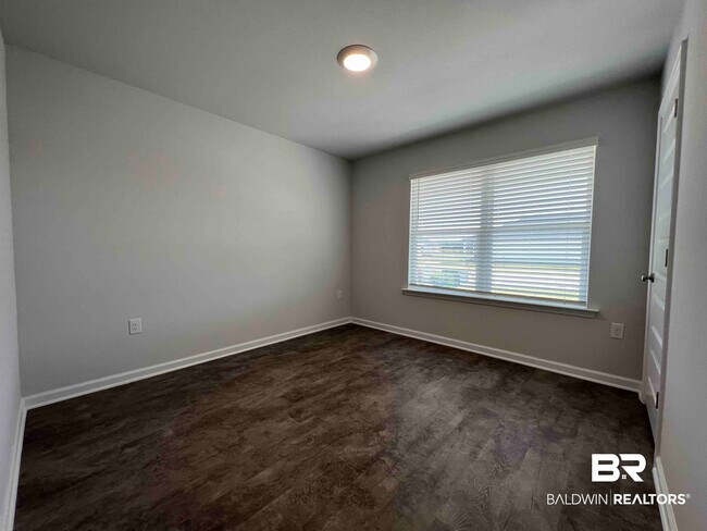 Building Photo - 10227 Ruffian Rte