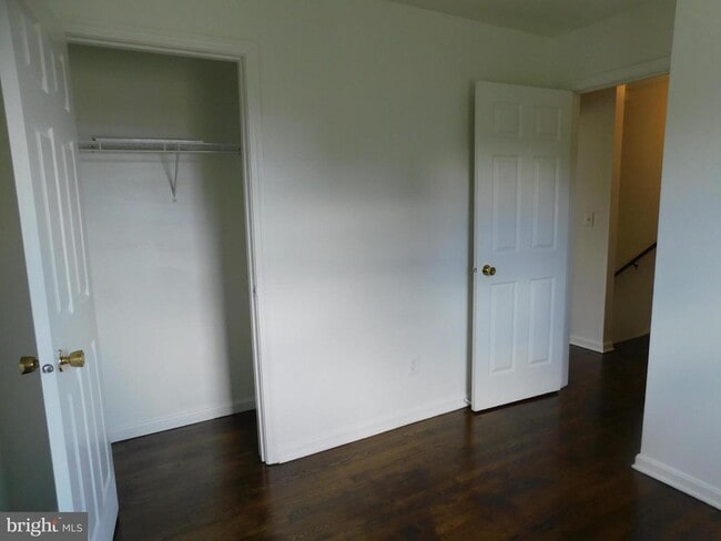 Building Photo - 1030 Bridle Ct