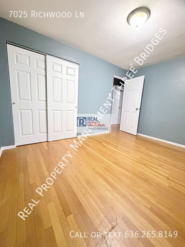 Building Photo - 7025 Richwood Ln