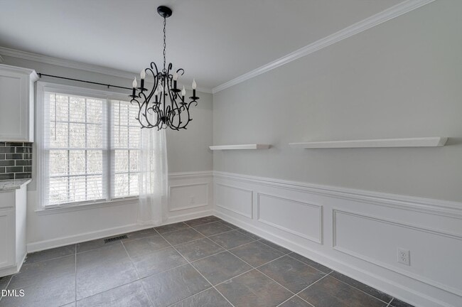 Building Photo - 5900 Eaglesfield Dr