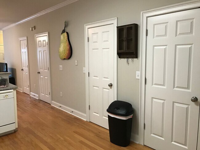 Building Photo - Stones Creek Townhome Condo!