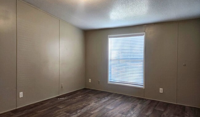 Building Photo - 30403 Red Adler Cir