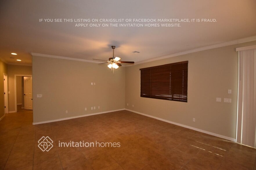 Building Photo - 227 N Scott Dr