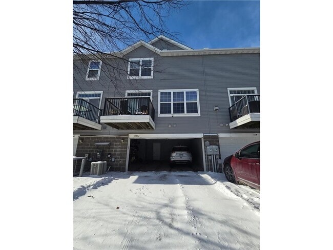 Building Photo - 15842 Frisian Ln