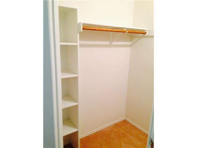 Building Photo - 208 McKennas Cove