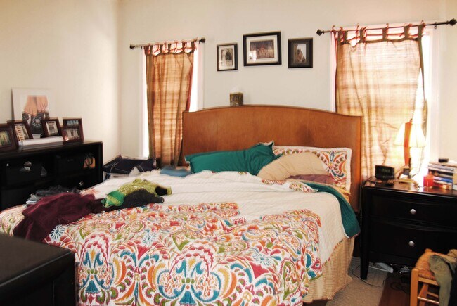 Bedroom - 534 Fairbanks Ave