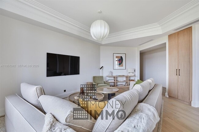 Building Photo - 9 Avenue Frederic Le Play Ave