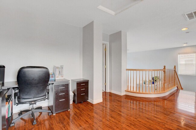 Building Photo - Spacious 4-Bedroom Home for Lease in Gated...