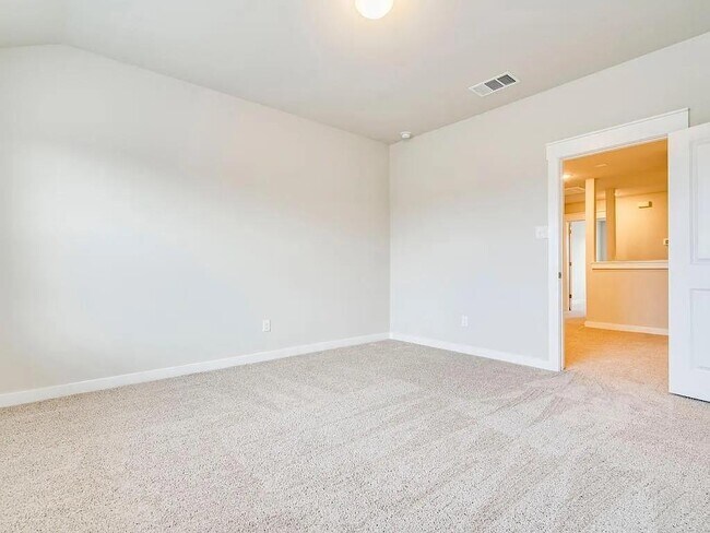 Building Photo - 515 Fieldwood Dr