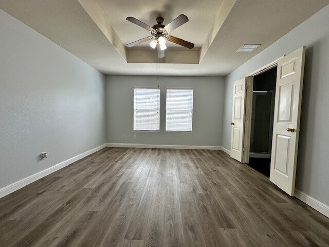 Building Photo - 10403 Hurst Hill Ln