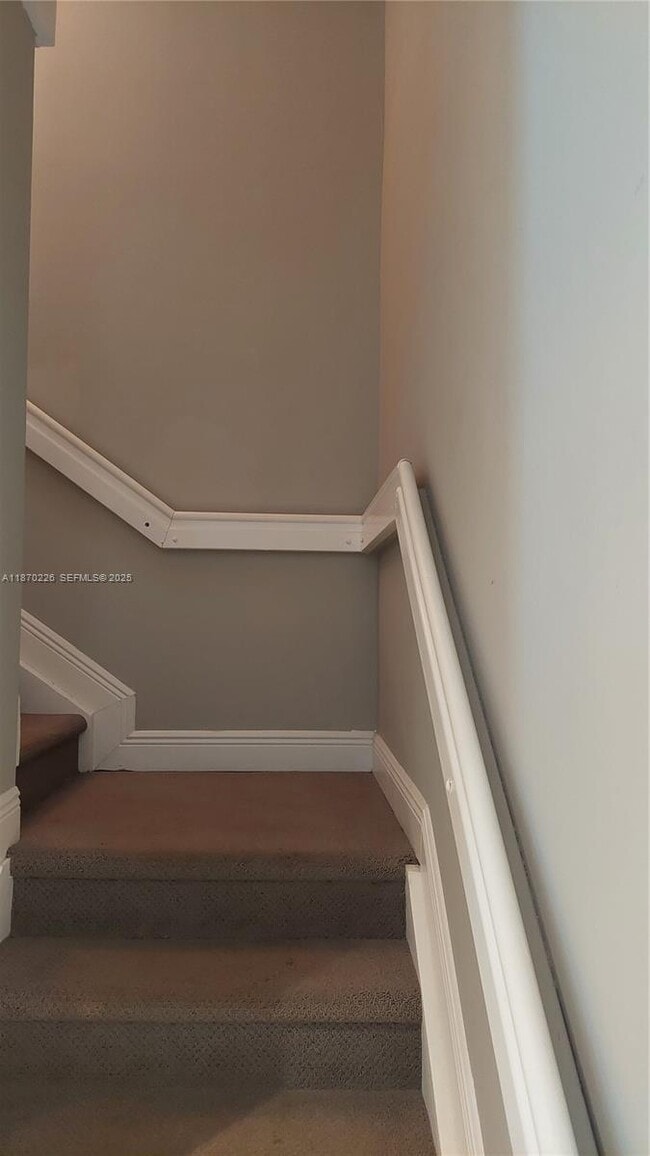 Building Photo - 1115 N 17th Ave