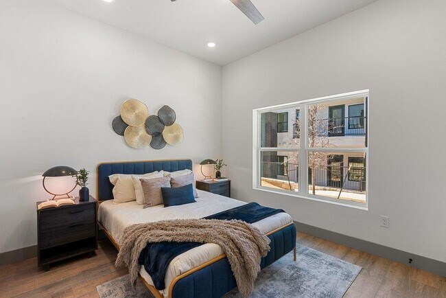 Building Photo - 2450 Wickersham Ln