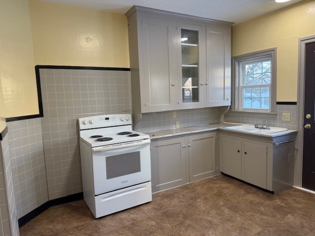 Building Photo - 428 Main St