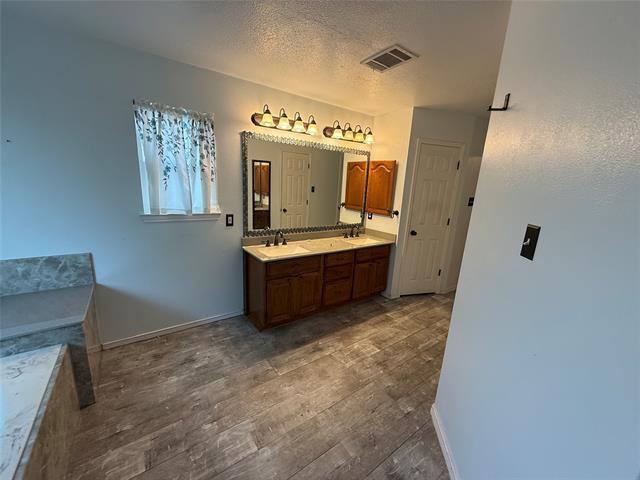 Building Photo - 1526 Harvest Run Dr
