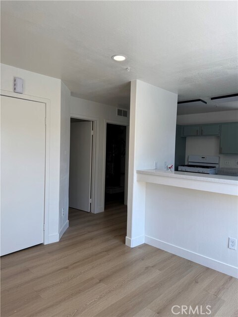 Building Photo - 1011 Harbor Village Dr