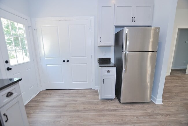 Building Photo - 508 Amerson Ct