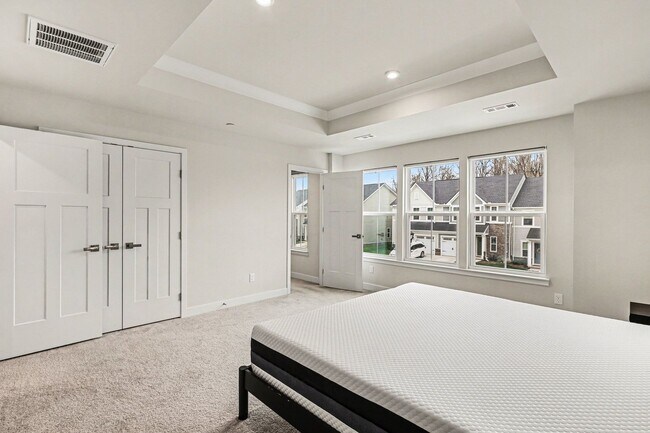 Building Photo - Townhome For Lease - Thompson's station