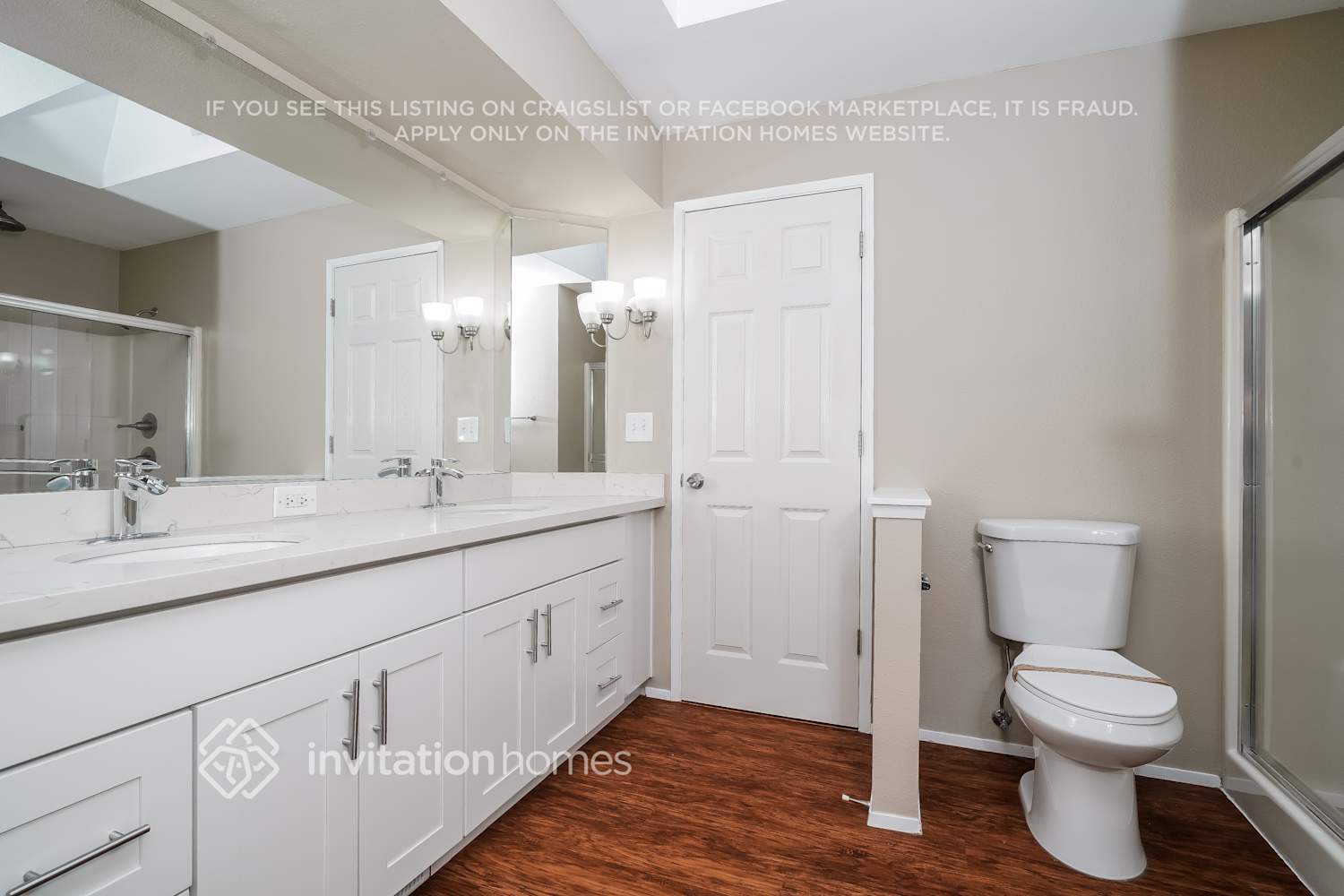 Building Photo - 7012 74th Dr NE