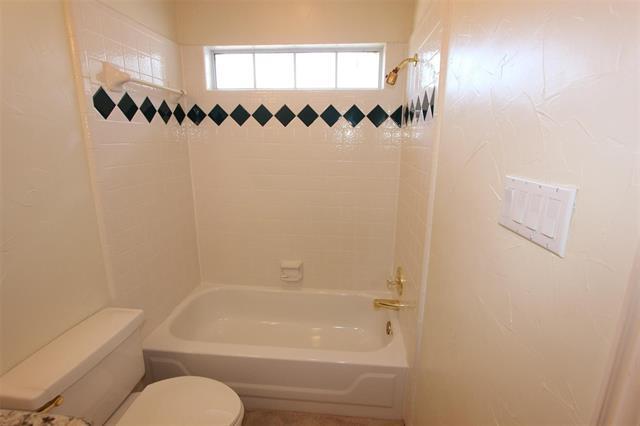 Building Photo - 4404 Echo Bluff Dr