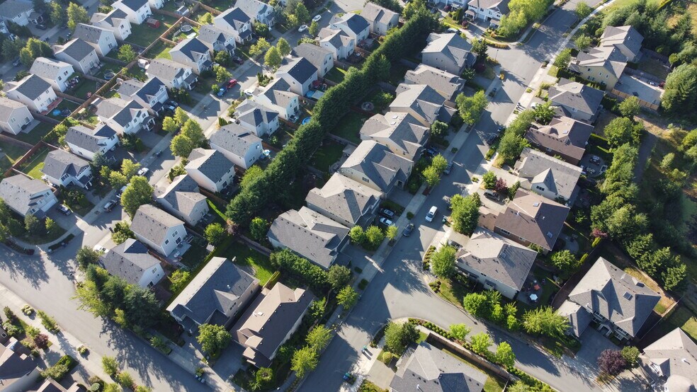 Building Photo - 11031 Muirwood Way NE