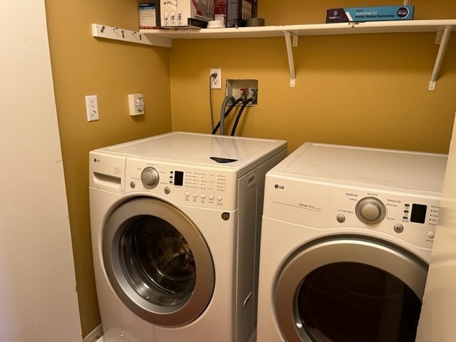 Building Photo - 2255 Highview Ln W