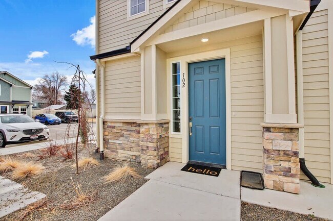 Building Photo - 17065 N Hounslow Wy