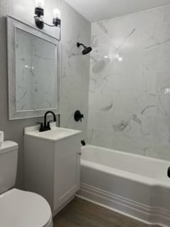 Building Photo - 612 5th St