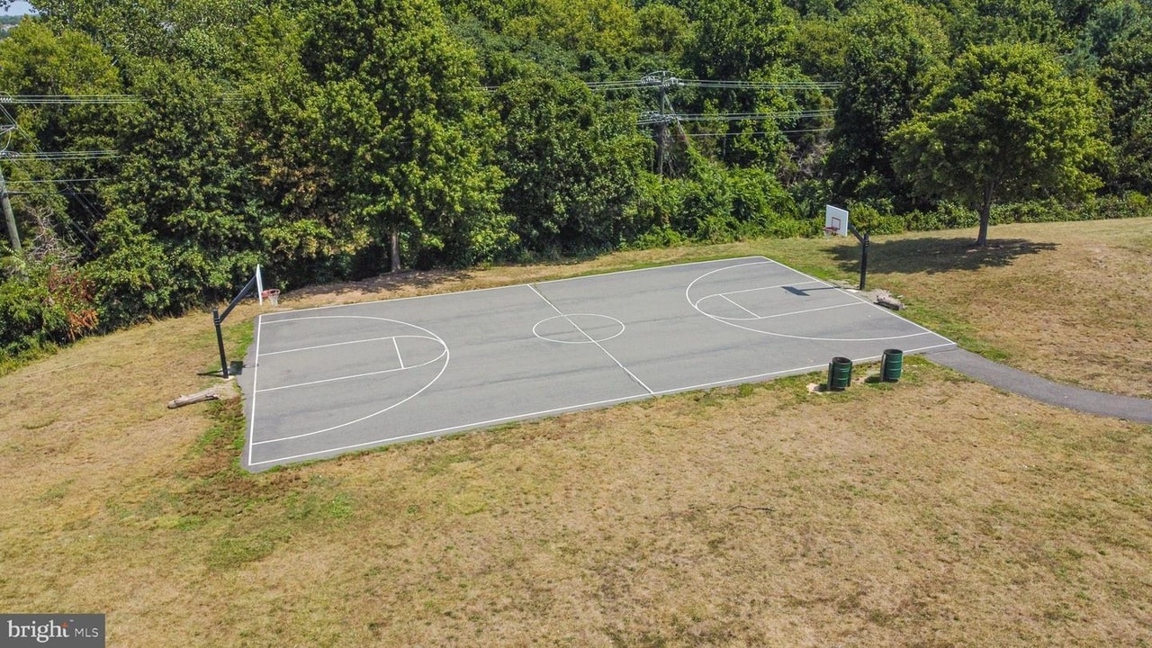 Building Photo - 6348 Field Flower Trl