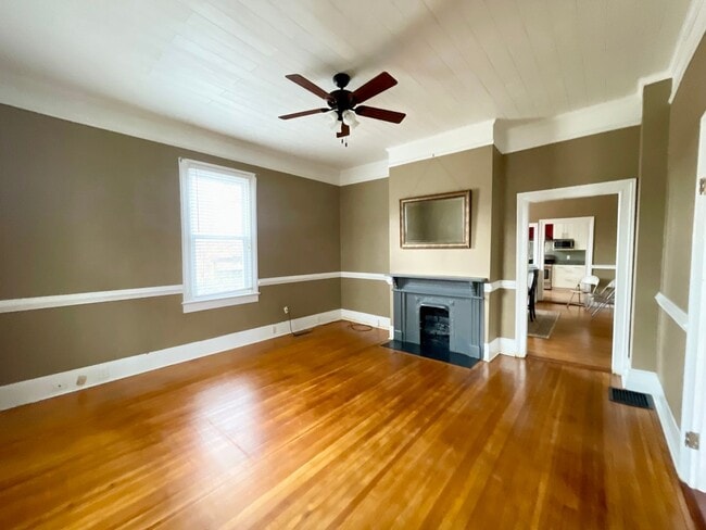 Building Photo - Olympia