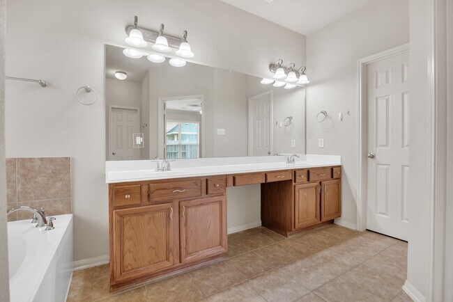 Building Photo - 5730 Slate Valley Ct