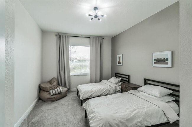 Building Photo - 2888 Phoenix Palm Terrace