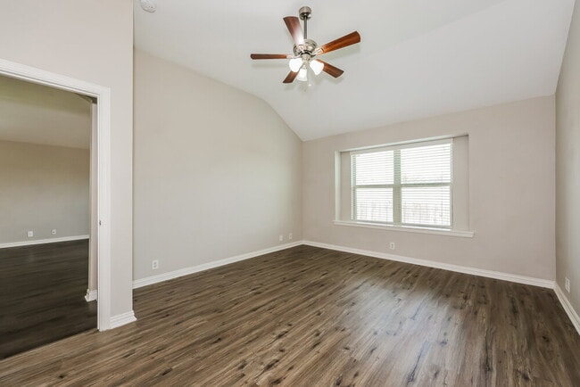 Building Photo - 4929 Lemon Grove Dr